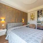 La Maison Doree Διαμέρισμα