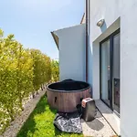 La Maison Doree 아파트 올비아
